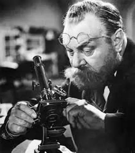 科赫——"疯魔"科学家_细菌_母亲_显微镜