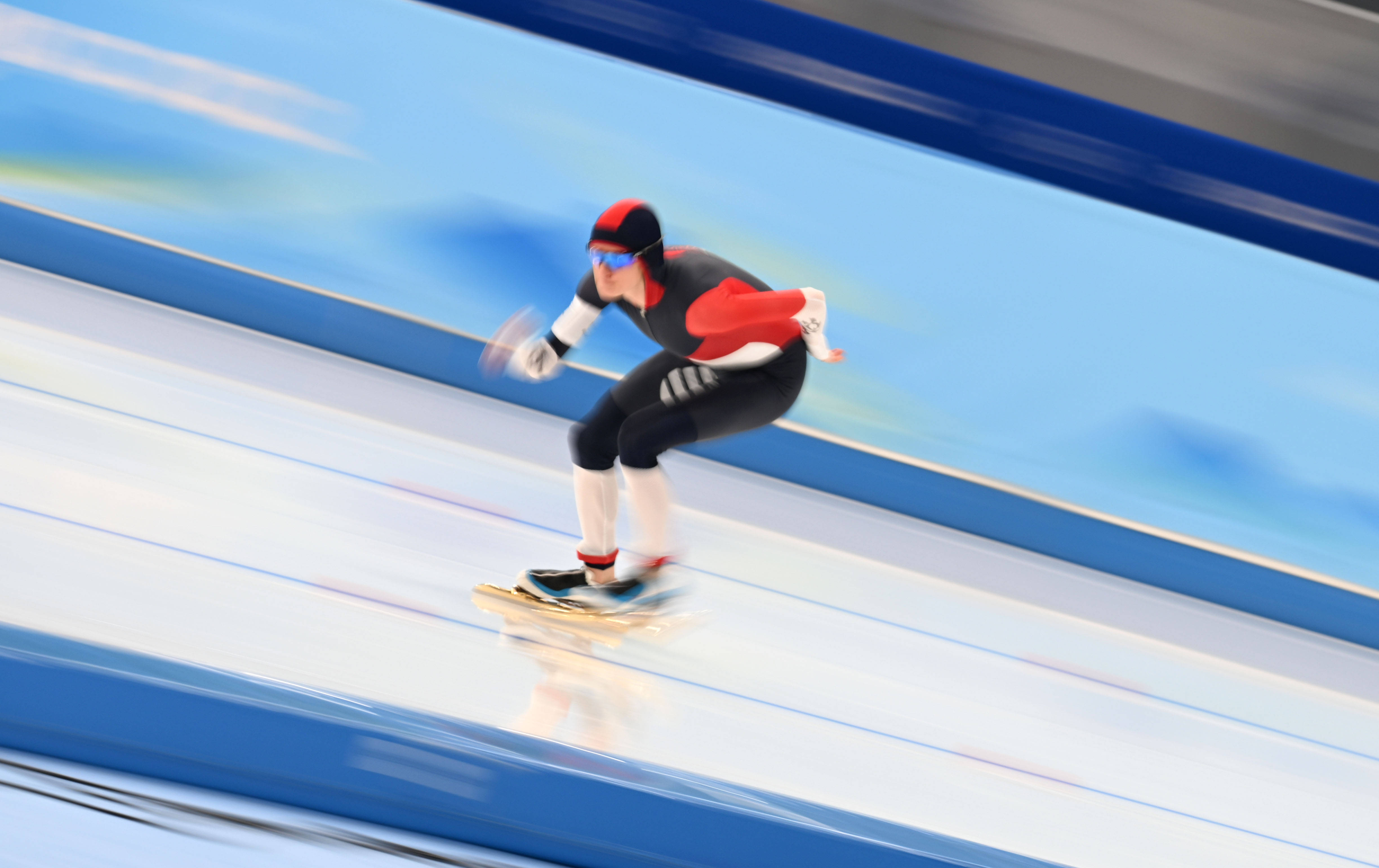 荷兰名将夺速度滑冰首金！打破20年奥运纪录 中国选手无缘奖牌凤凰网体育_凤凰网