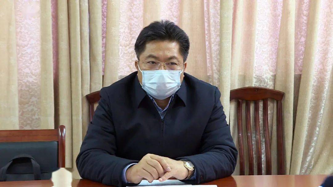 赖春忠到钟山县检查指导疫情防控工作