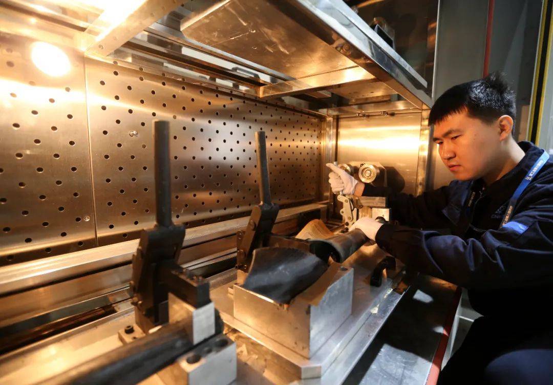 骄傲！嘉定的科技人将硬科技“揉”进了冬奥火炬里