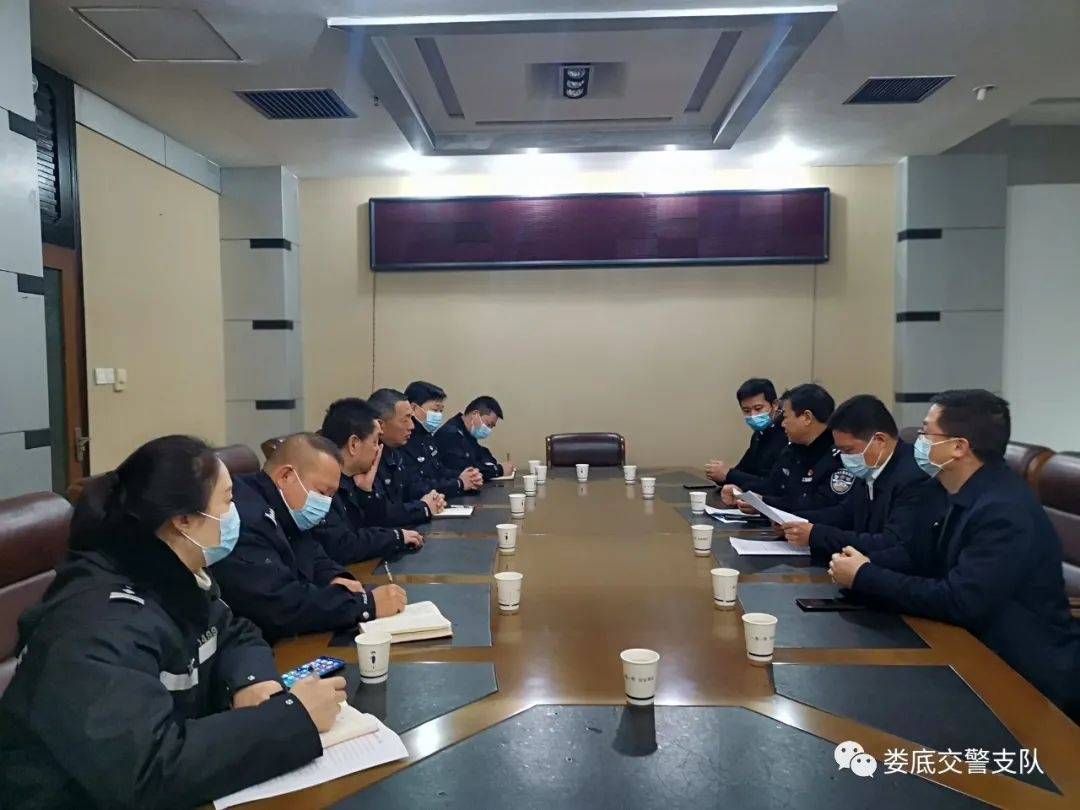 卢韶华督导娄星区春运交通安保工作