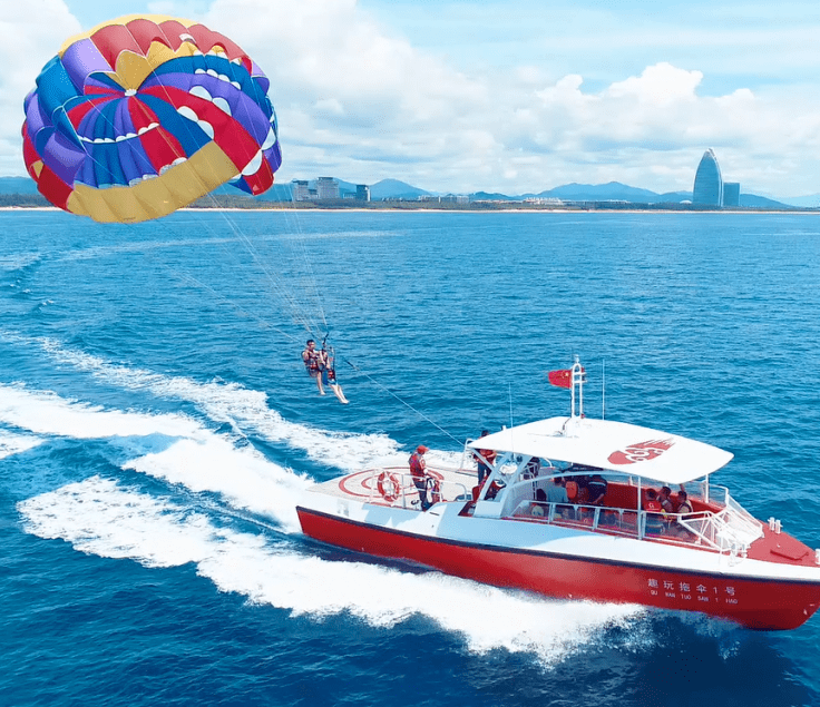 奔向你 | 蜈支洲岛情人节满分必玩攻略来了!_海岛_冲浪_项目