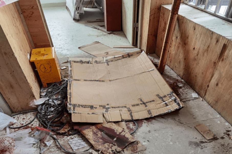 深圳一工人施工时发生角磨机事故,脖子被切!_砂轮_王某跟_防护罩