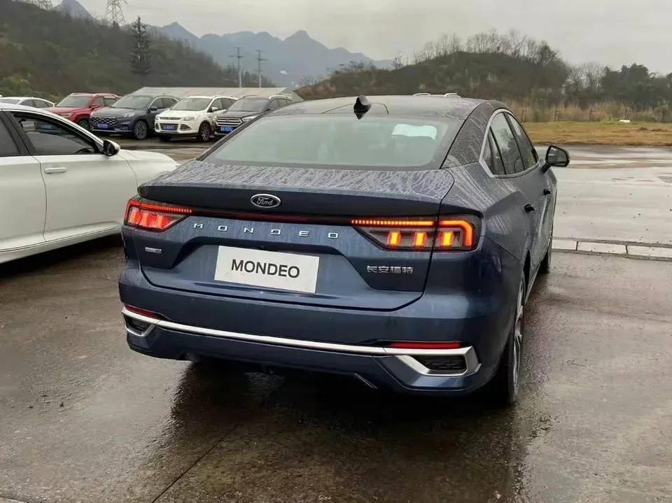 全新长安福特蒙迪欧车长4935mm20t8at就问你香不香