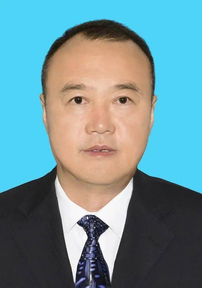 巴彦淖尔市选举产生新一届人大领导班子周玉林当选主任附简历