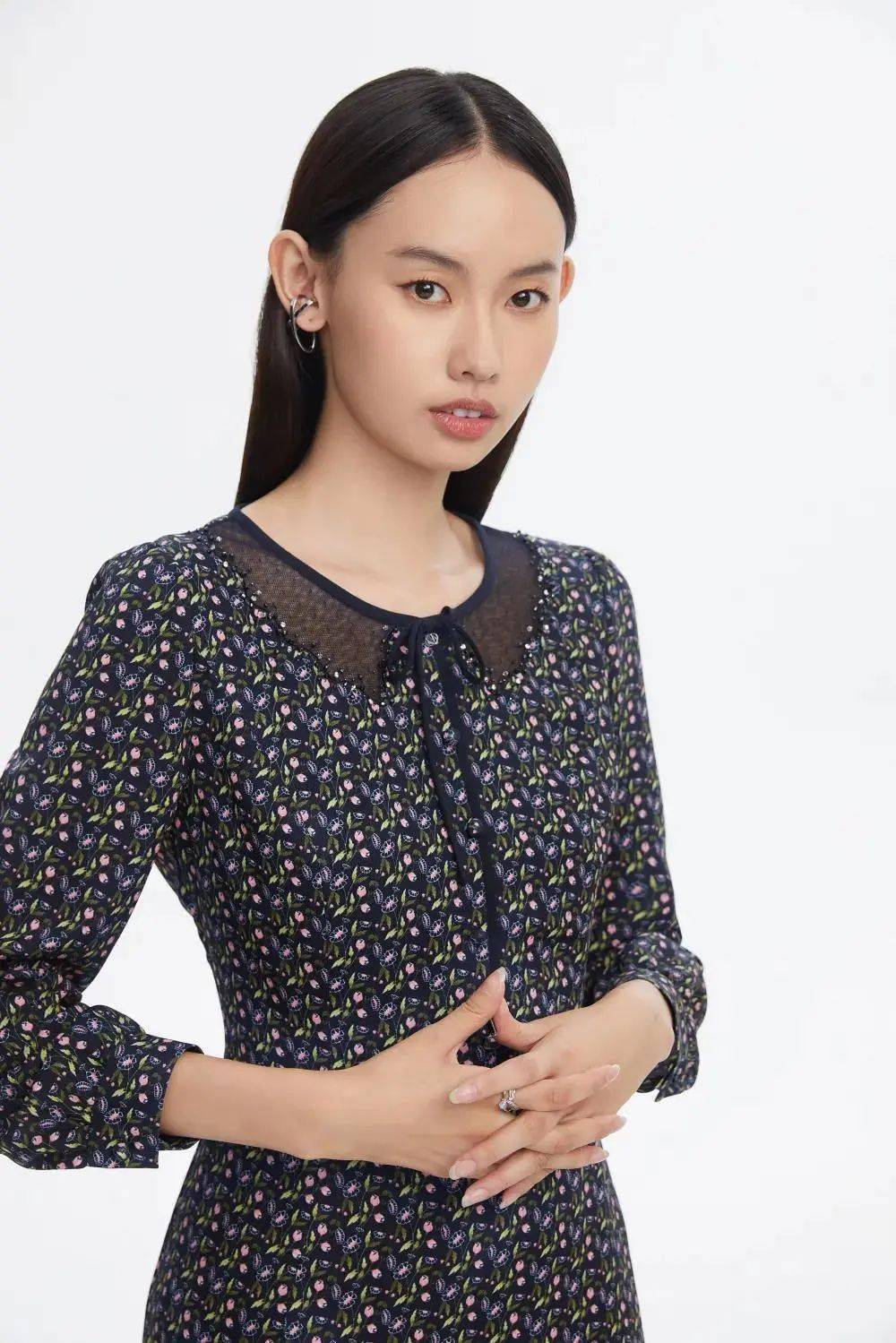 魏小涵lancyfrom25春日花舞优雅初遇