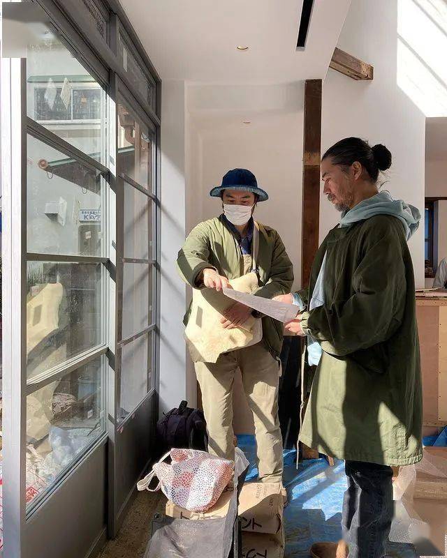 visvim中村世纪对现代世界感到麻木,开着他60岁的保时捷356 Pre-A回归自然_搜狐汽车_搜狐网