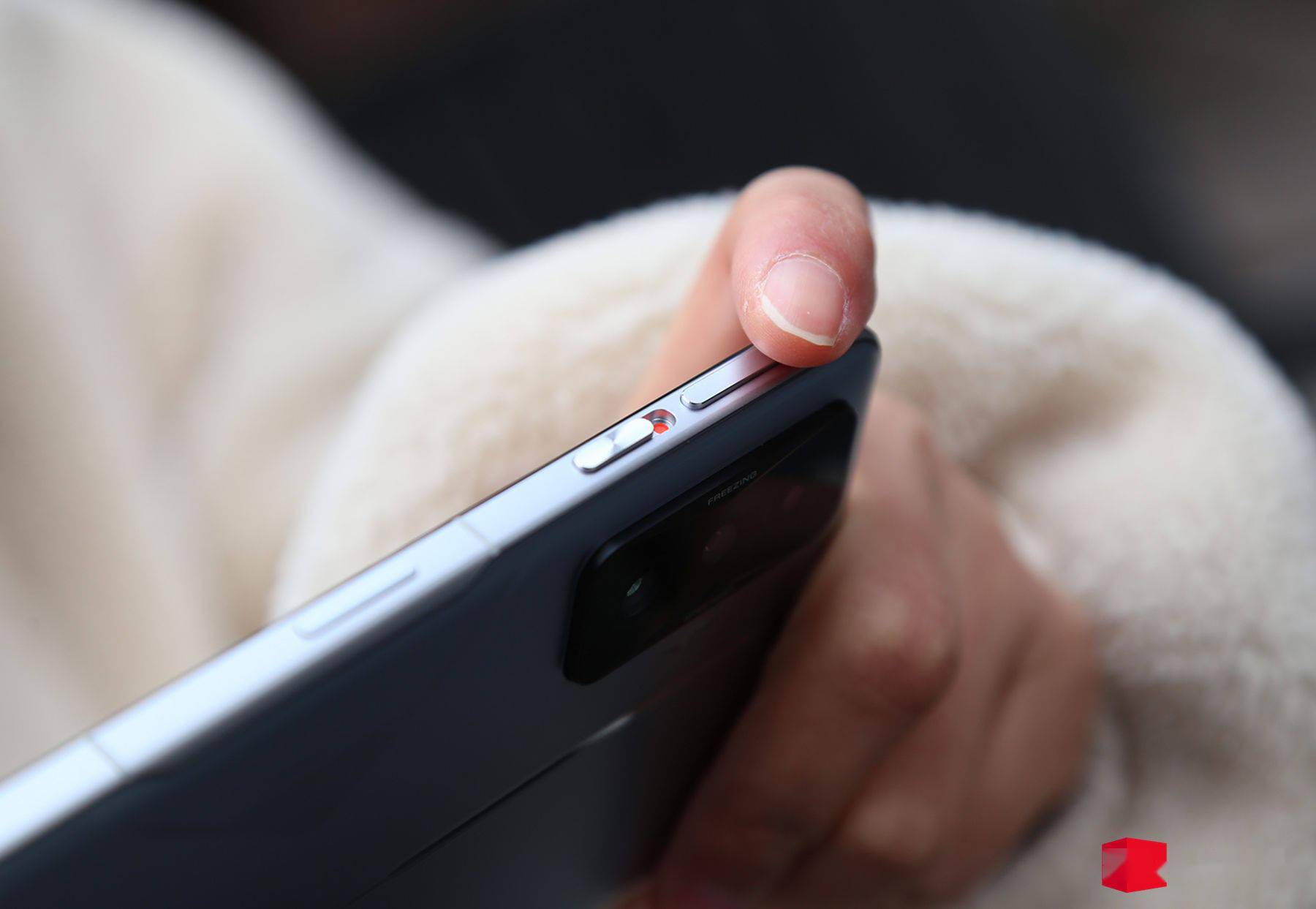 Redmi K50 电竞版评测：用料十足的骁龙 8 Gen 1 手机，能否成为「驯龙高手」？