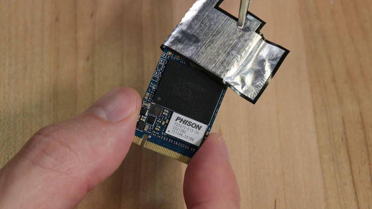 电池|iFixit拆解Steam Deck，并将正式出售来自Valve官方的替换零件