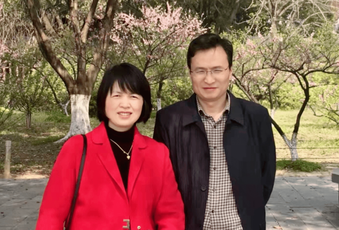 妻子_丈夫_王亚萍