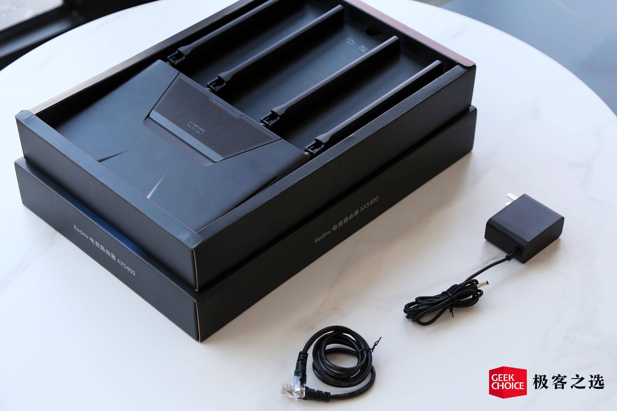 路由器|Redmi 电竞路由器 AX5400 开箱：Redmi 首款高端路由器，还有独立电竞网口