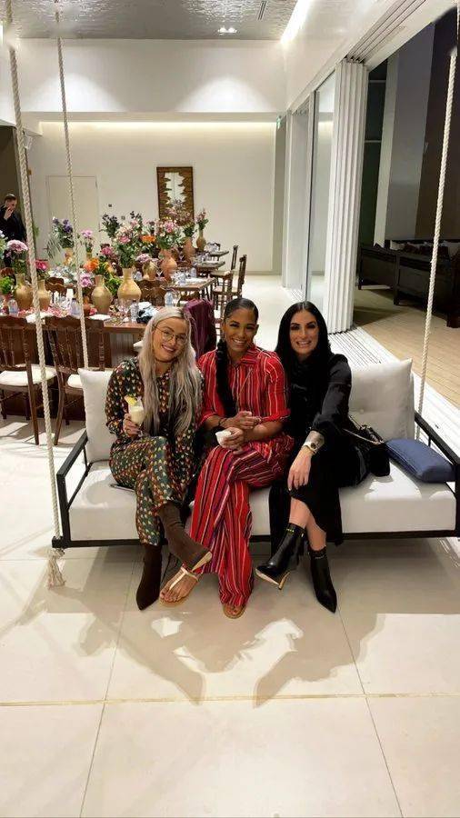 wwe众星已抵达沙特战神高柏大秀舞技