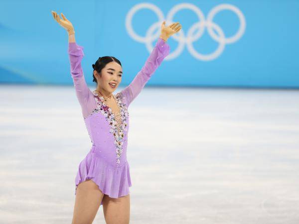 俄罗斯|花滑女单“神仙打架”结果出炉：俄奥队包揽冠亚，日本选手第三