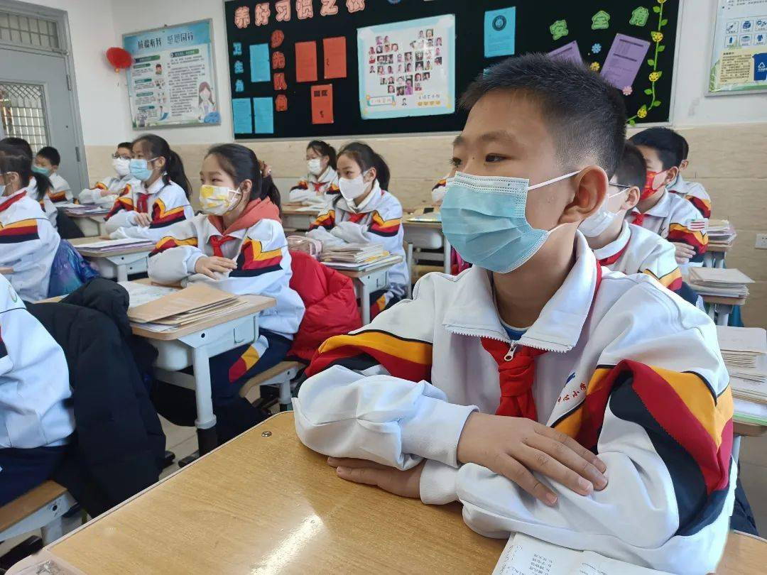 活动|昌平各所学校开学啦~看看＂神兽＂在干嘛