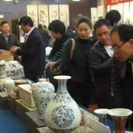 古玩市场的最终出路:在这里_艺术品_假货_鉴定