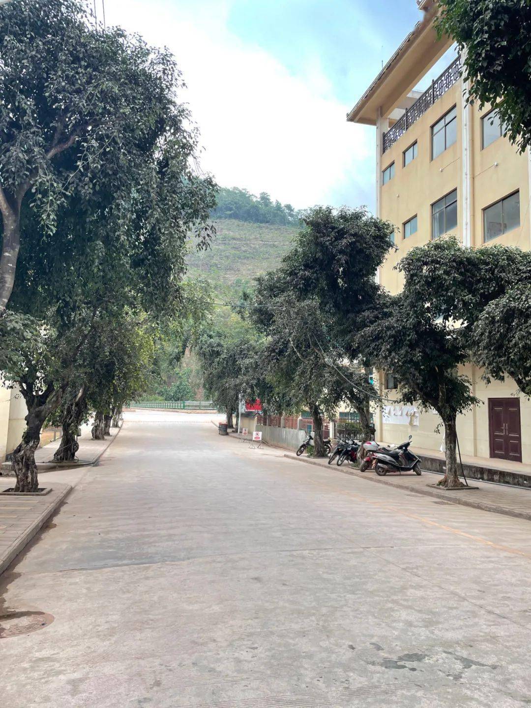 供稿:凤山镇宣传办编辑:周晓仙责编:胡开华监审:适钢关注景谷 景谷