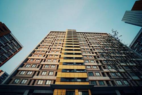 为了富士康华为京东方，成都搞了盘不一样的城市更新