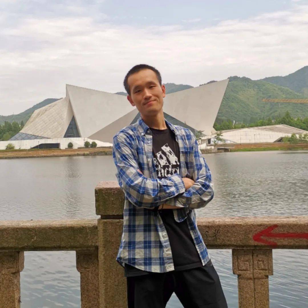 建工学子王佳龙每个人都是一座包裹精神的建筑