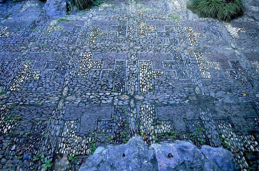 海棠|地上织绣，苏州园林的花街铺地