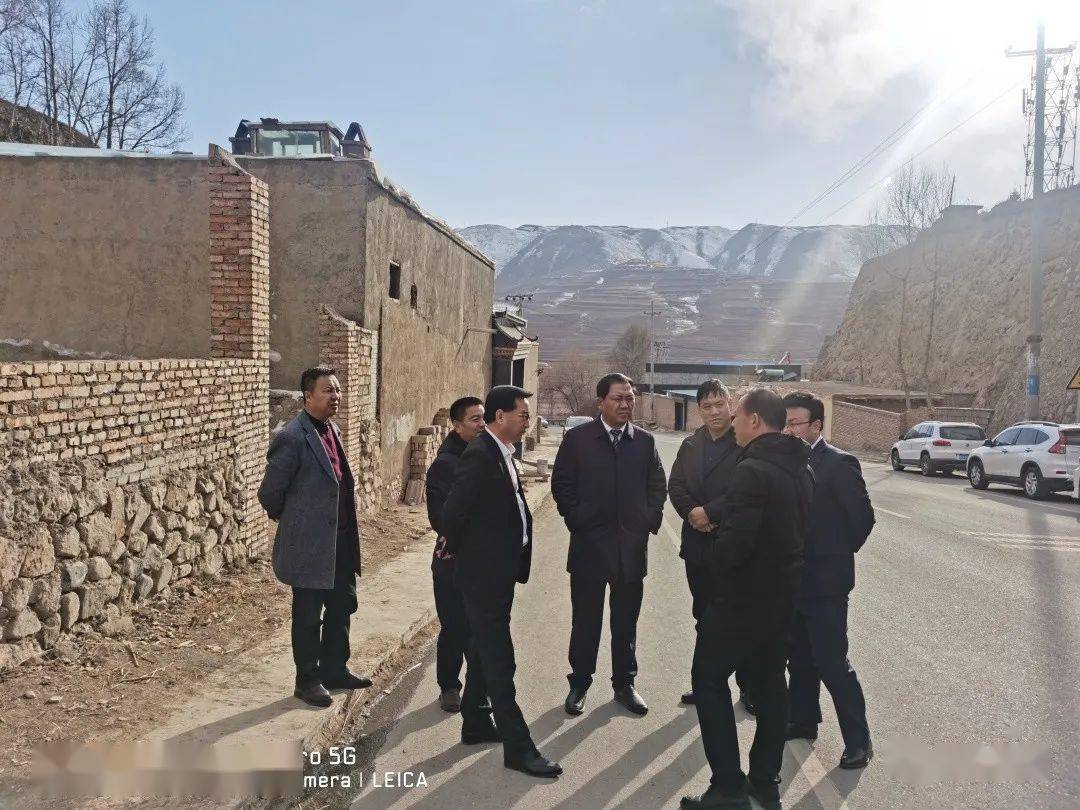 马占奎县长检查指导乡村振兴示范村建设工作