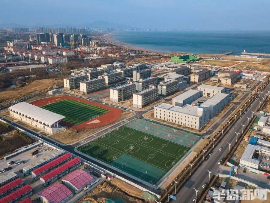 中国海洋大学西海岸校区正式启用，近7000名学生安全搬“新家”