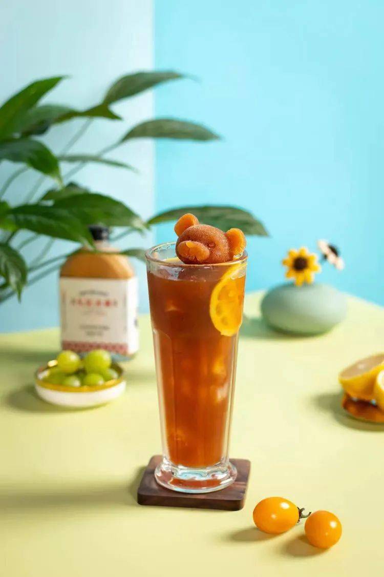 吃完了主食甜点,来一杯九记熊仔柠檬茶解渴收尾.