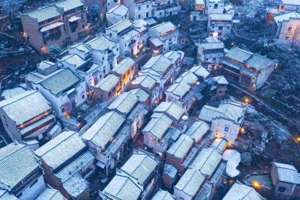 景区|江西多地迎来降雪 唯美雪景引人醉