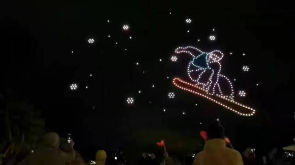 壮观!海南1000架无人机空中起舞,致敬奥运精神!