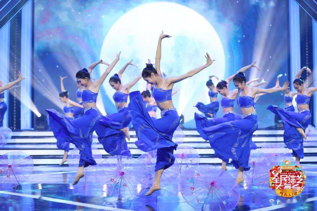 巅峰|看直播抽盲盒!全民综艺大舞台总展演本周六上演巅峰对决