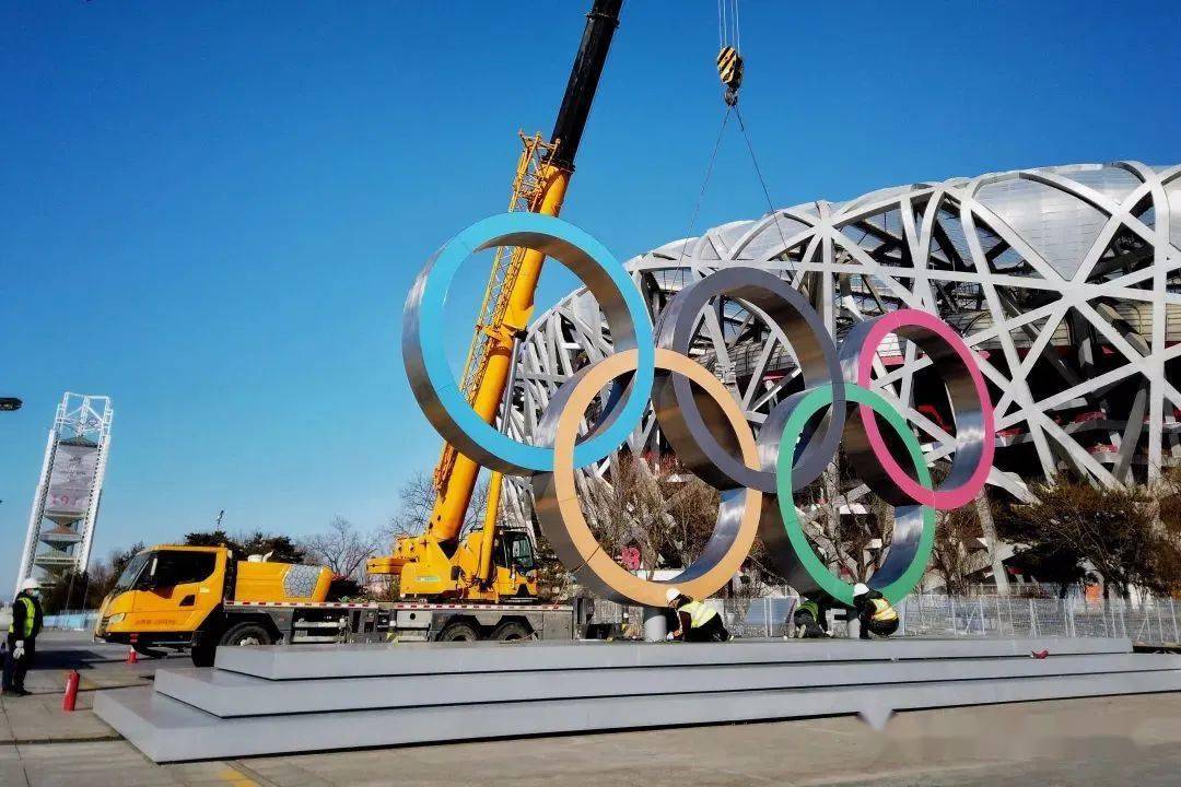 五環變三色帶冰墩墩下班雪容融上崗奧園公共區景觀標識加快轉換本週六