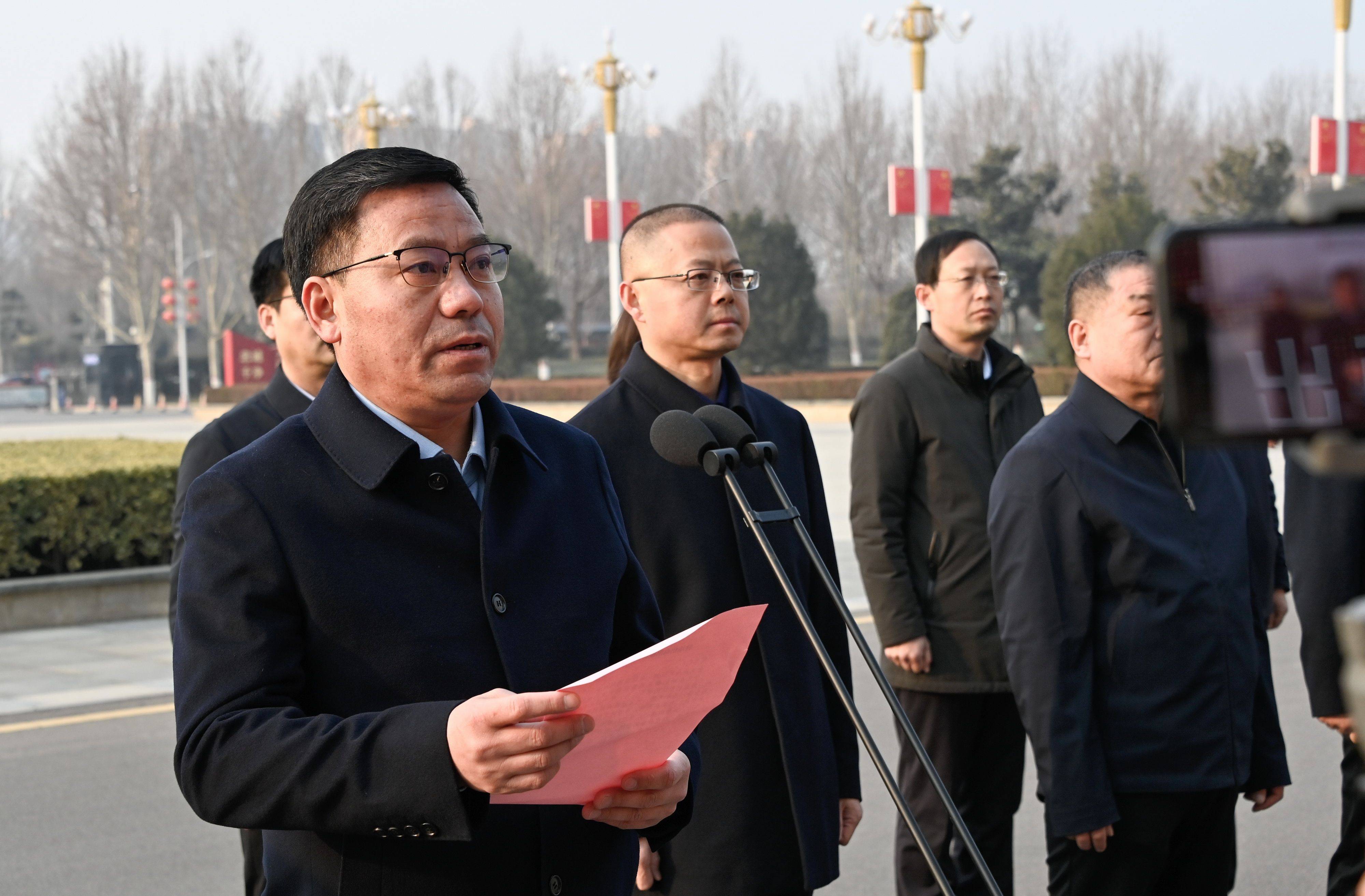 淇县举行2022年驻地招商先锋队誓师出征仪式