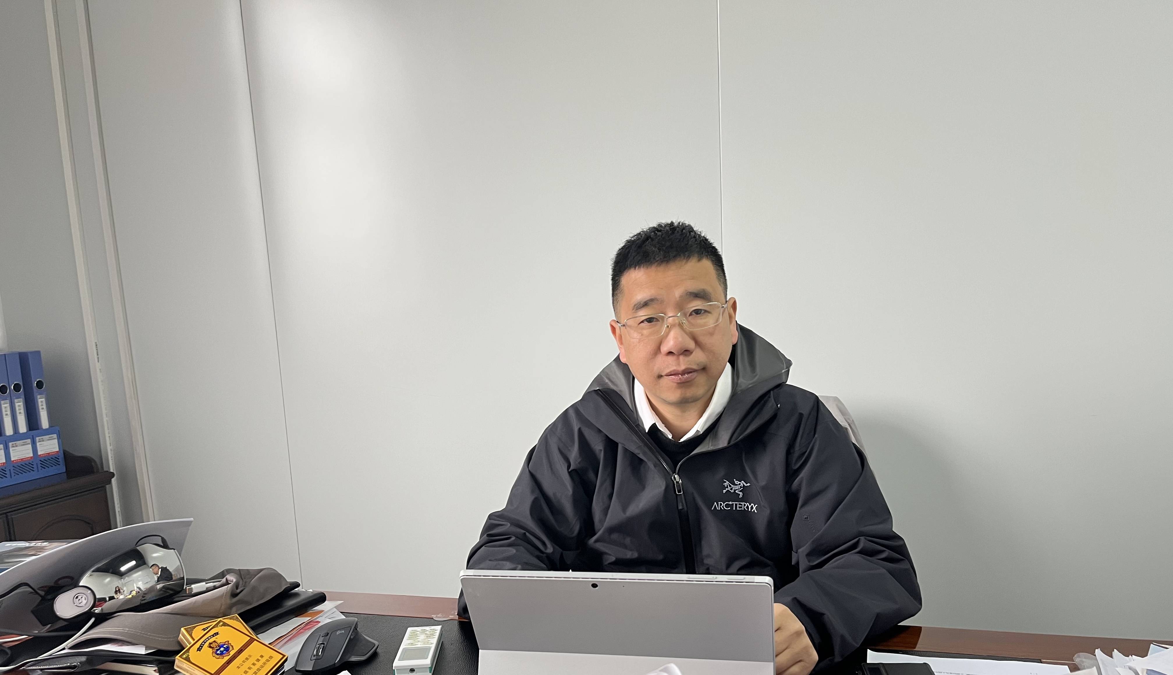 国发2号访谈丨贵州雅光电子科技股份有限公司副董事长江卫东坚持科技