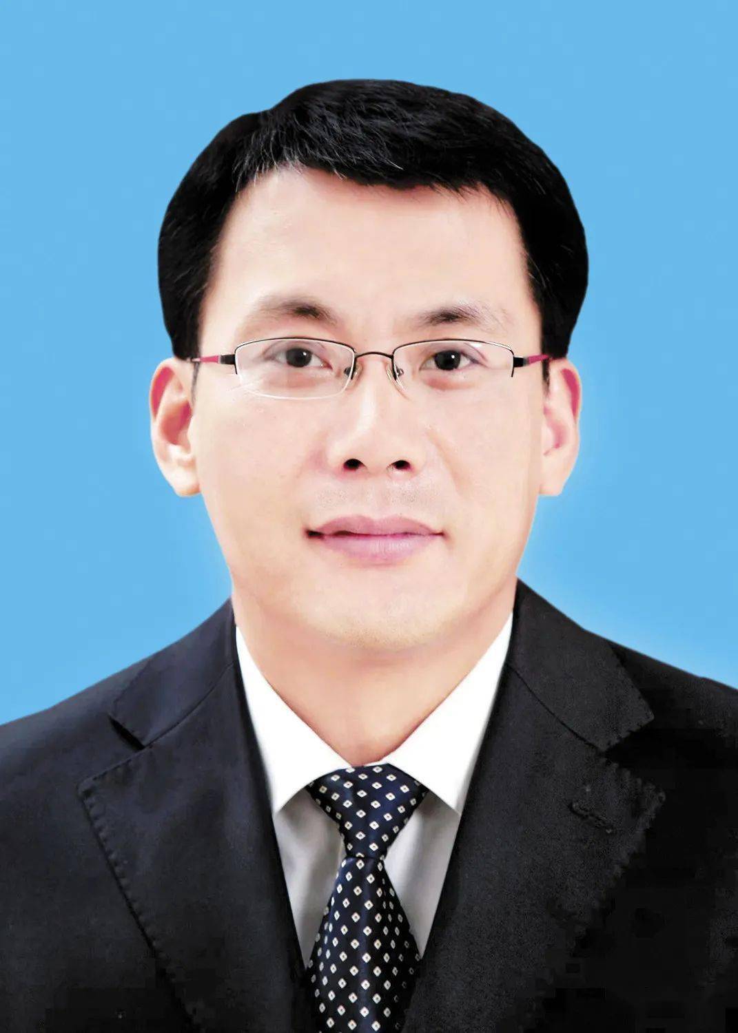 忻州市第五届人民代表大会常务委员会主任,副主任,秘书长简况信息 ▏