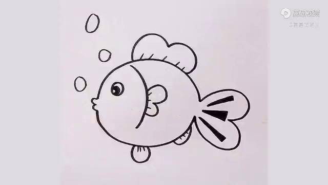 吹泡泡的小鱼简笔画