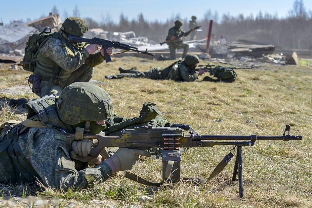 200空降兵勇士血戰一天,擊退烏軍數十次猛攻_現場:烏軍與俄軍在蘇梅