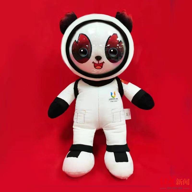纪念“大运号”卫星发射 限量版“宇航员蓉宝宝”来了！