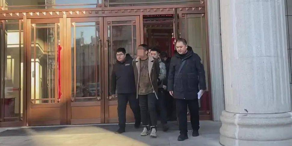 灯塔市_辽阳市_公安局