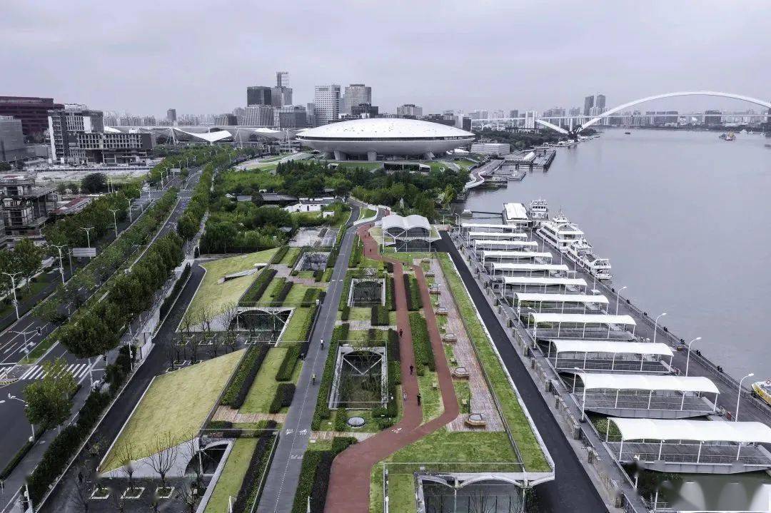 阅读的力量一江一河上海城市滨水空间与建筑全球水岸建设的全新样本与