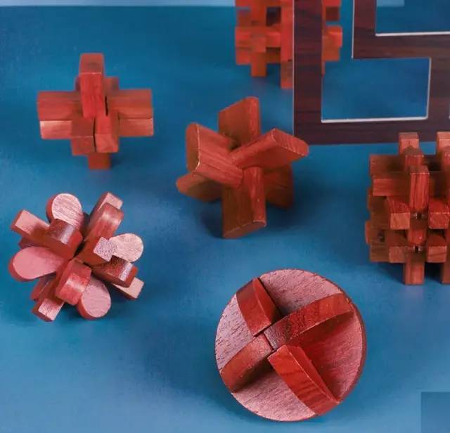 积木【DIY】木玩届的“乐高”积木，国风孔明锁，谁玩谁上瘾！