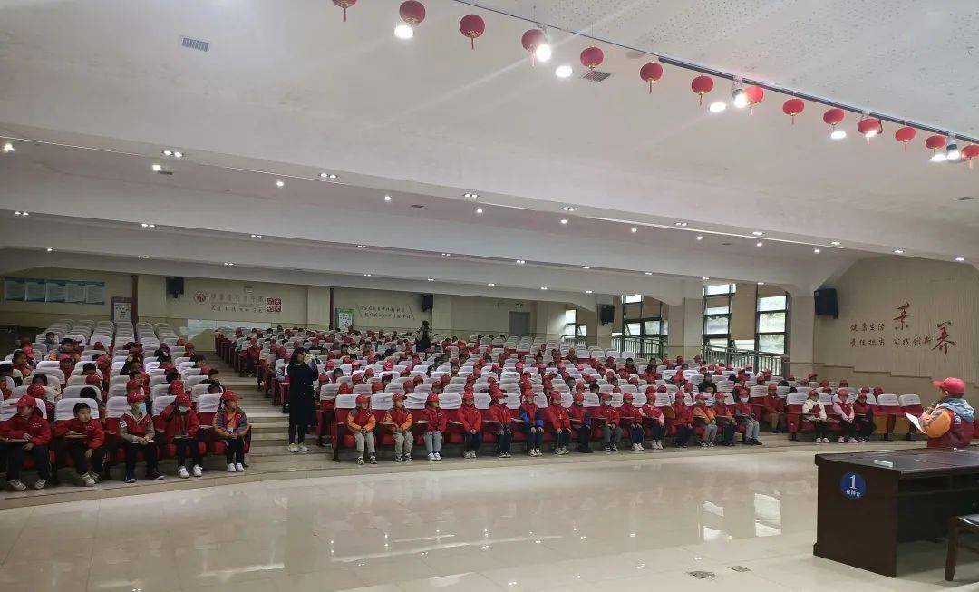 德育动态2022年天元小学新记者入职第一课暨校园记者站授牌仪式