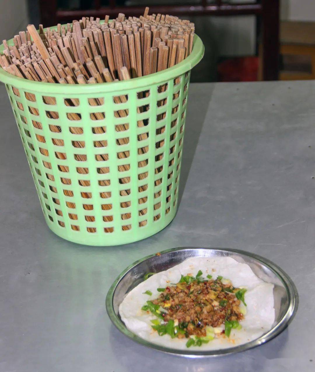 舌尖上的镇雄烧饵块