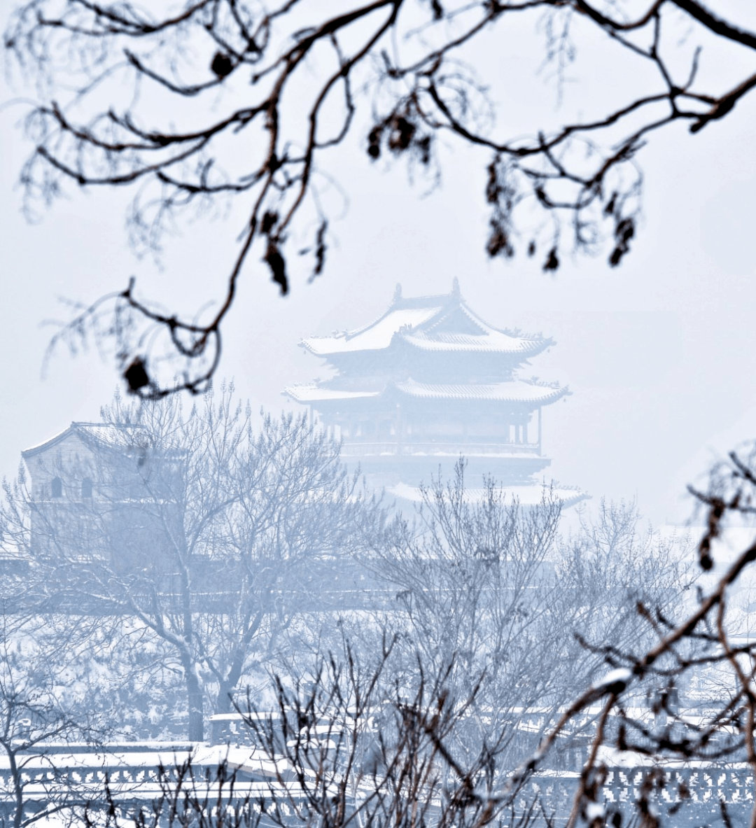 古风雪山图片