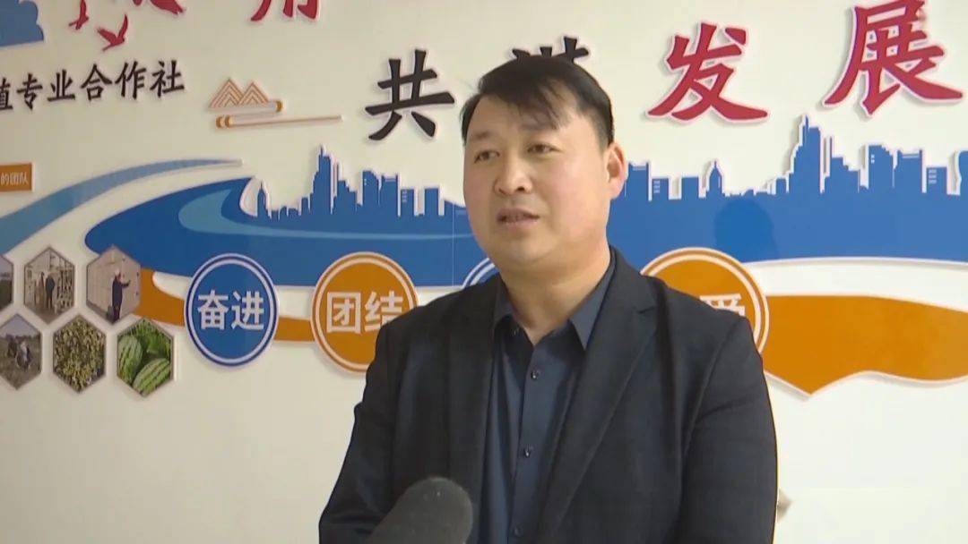 全国两会新期盼来听听五师双河市职工群众的心声