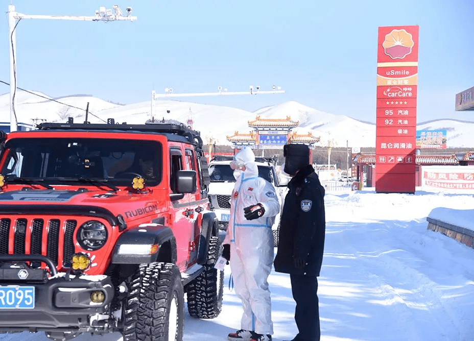 积雪|宣传民警走基层 | 塞罕坝森林警察：忠诚守护绿水青山