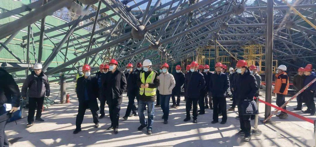 京津冀铁路公司董事长钟生贵,北京局集团公司副总经理韩星俊以及各