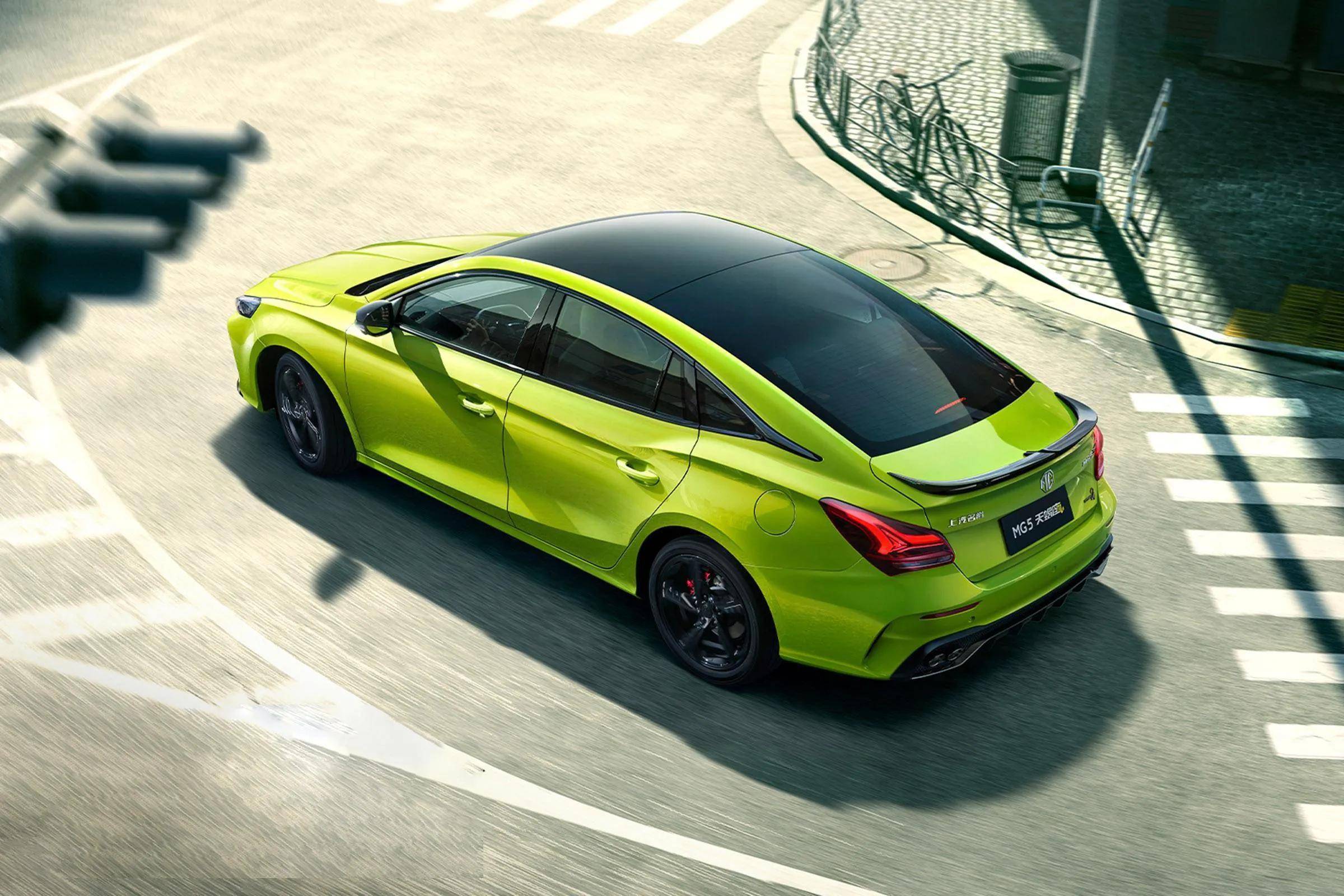 国产"amg",首批名爵mg5亮相,配性能套件,加速媲美高尔夫gti_搜狐汽车