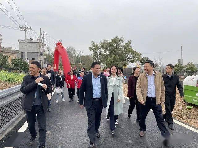 吉水縣烏江鎮第五屆油菜花旅遊節開幕