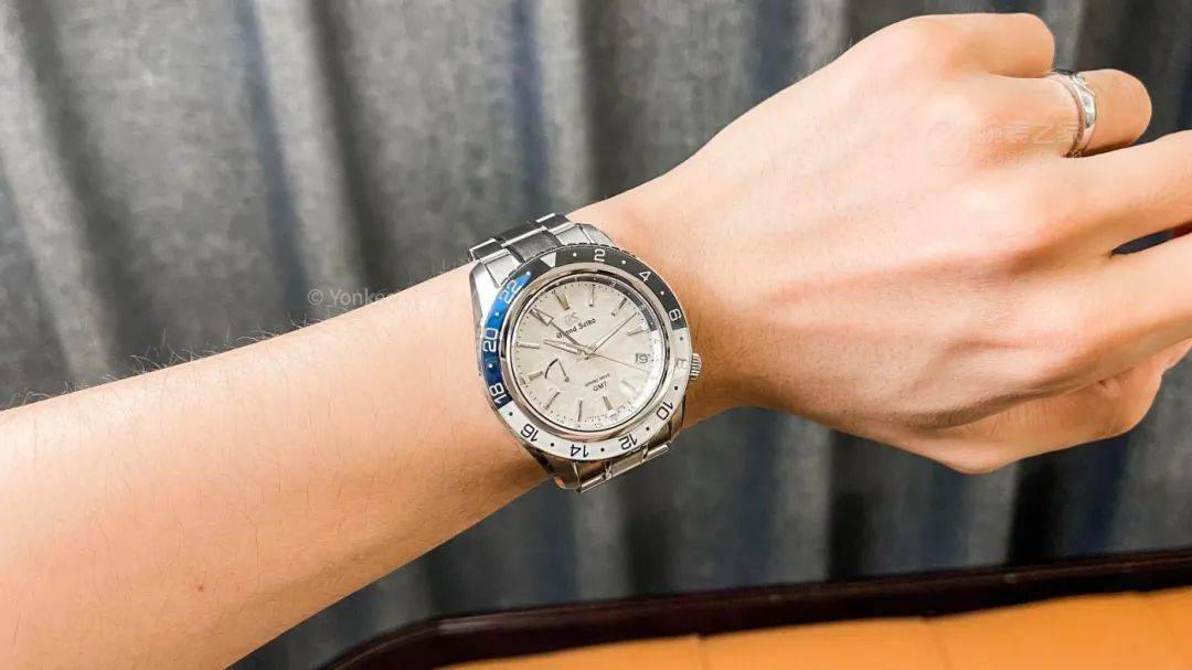 玩表两年，终于买到了最中意的冠蓝狮