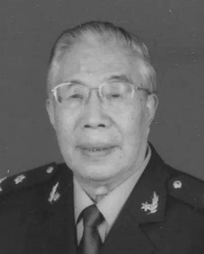 送别！又一巨星陨落……