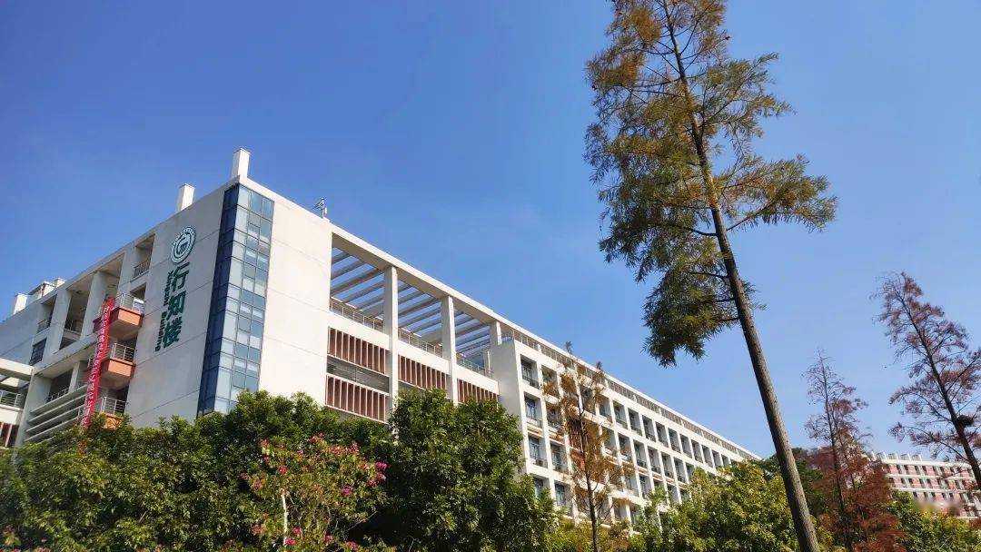 公办广东工贸职业技术学院录取分数学校环境宿舍介绍